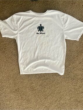 Be Maui White Rash-guard with Turtle Graphic